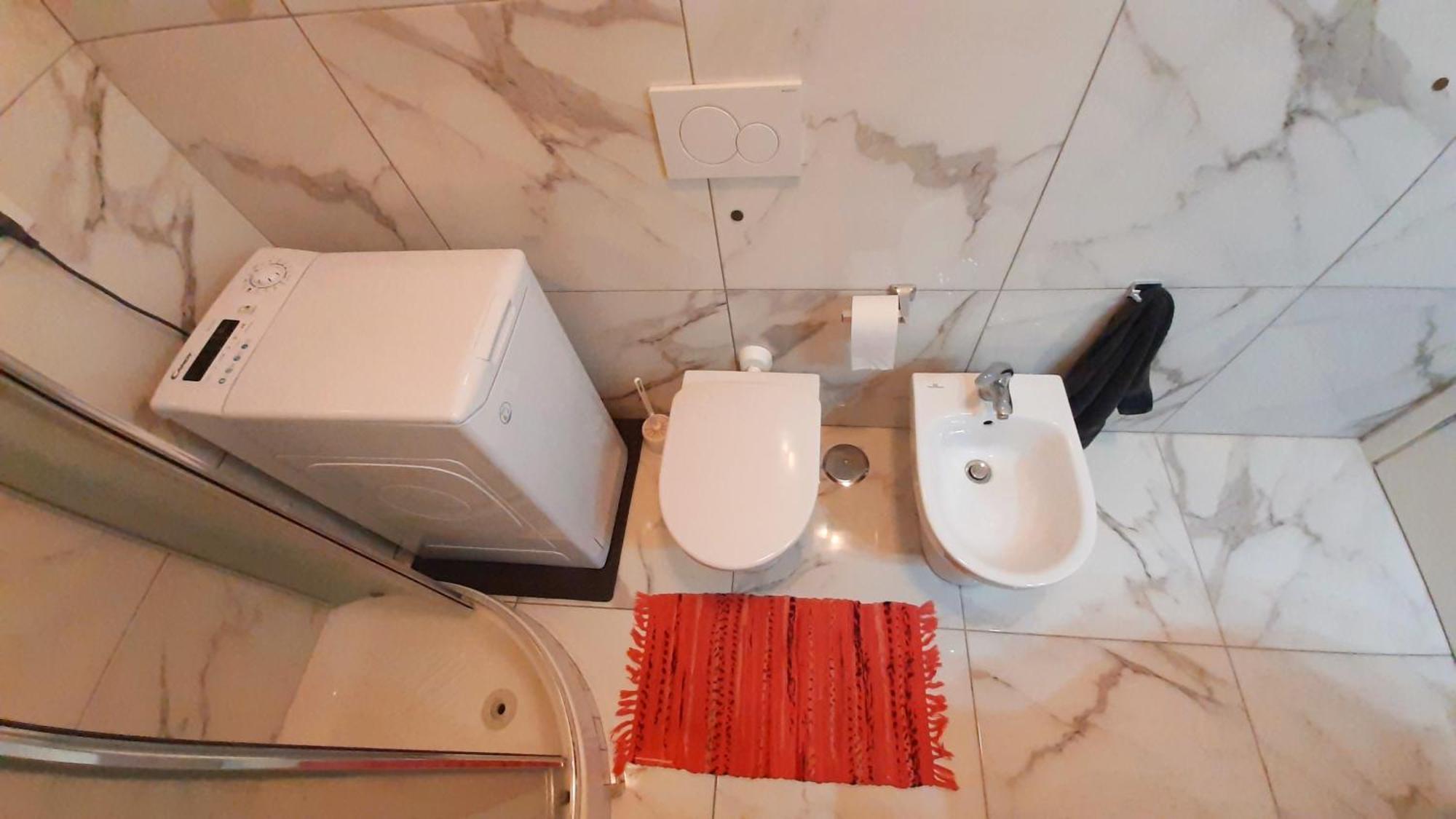 Comfy&Cozy Flat In Fiumicino Center Apartment Room photo